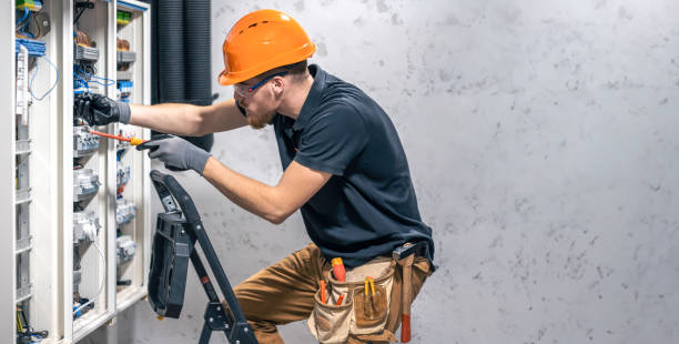 Best Local Electrician Companies  in Muscle Shos, AL